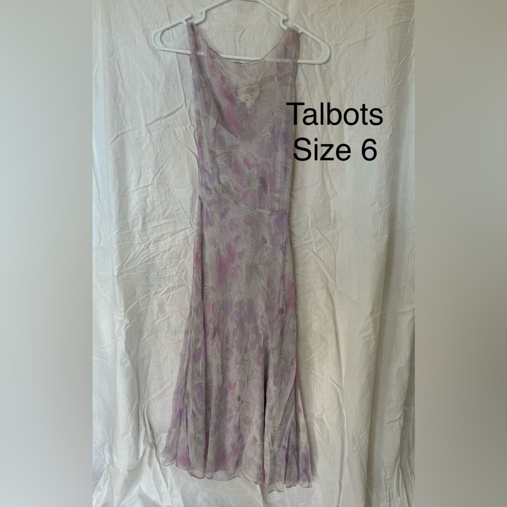 Talbots silk summer dress size 6, never worn.